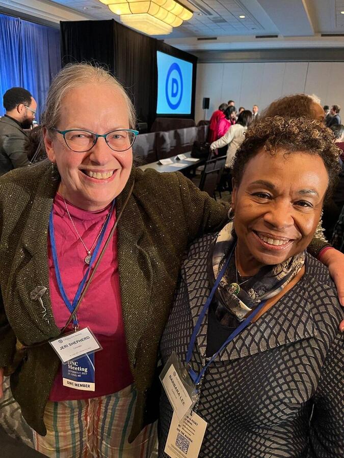 Picture of Jeri Shepherd smiling with Barbara Lee